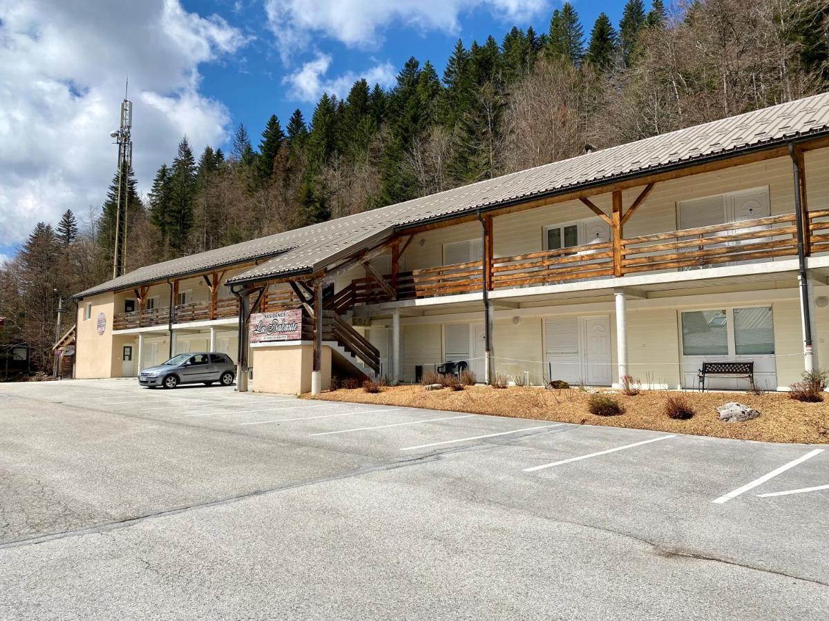 Appartement Ideal Pour Ete Et Hiver, Situe Au Pied Des Pistes De Ski Et Des Sentiers De Randonnee Prémanon Exteriér fotografie